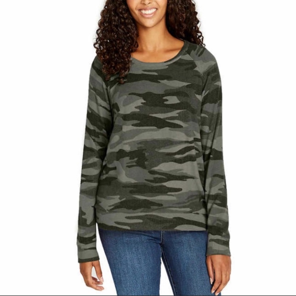Buffalo camo sweater